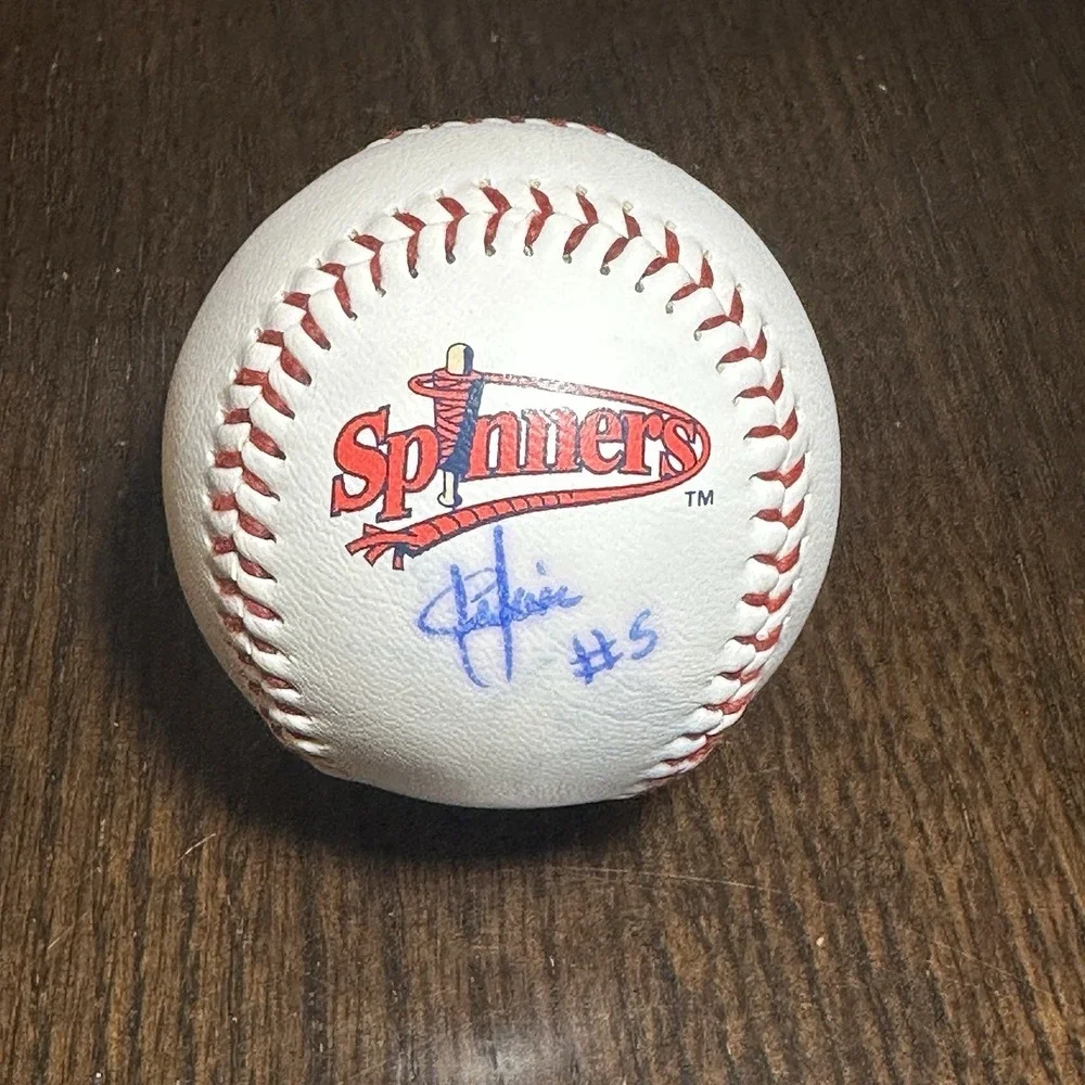 Red Sox Signed Minor League baseball‎ Lowell Spinners Cleuluis Rondon #5